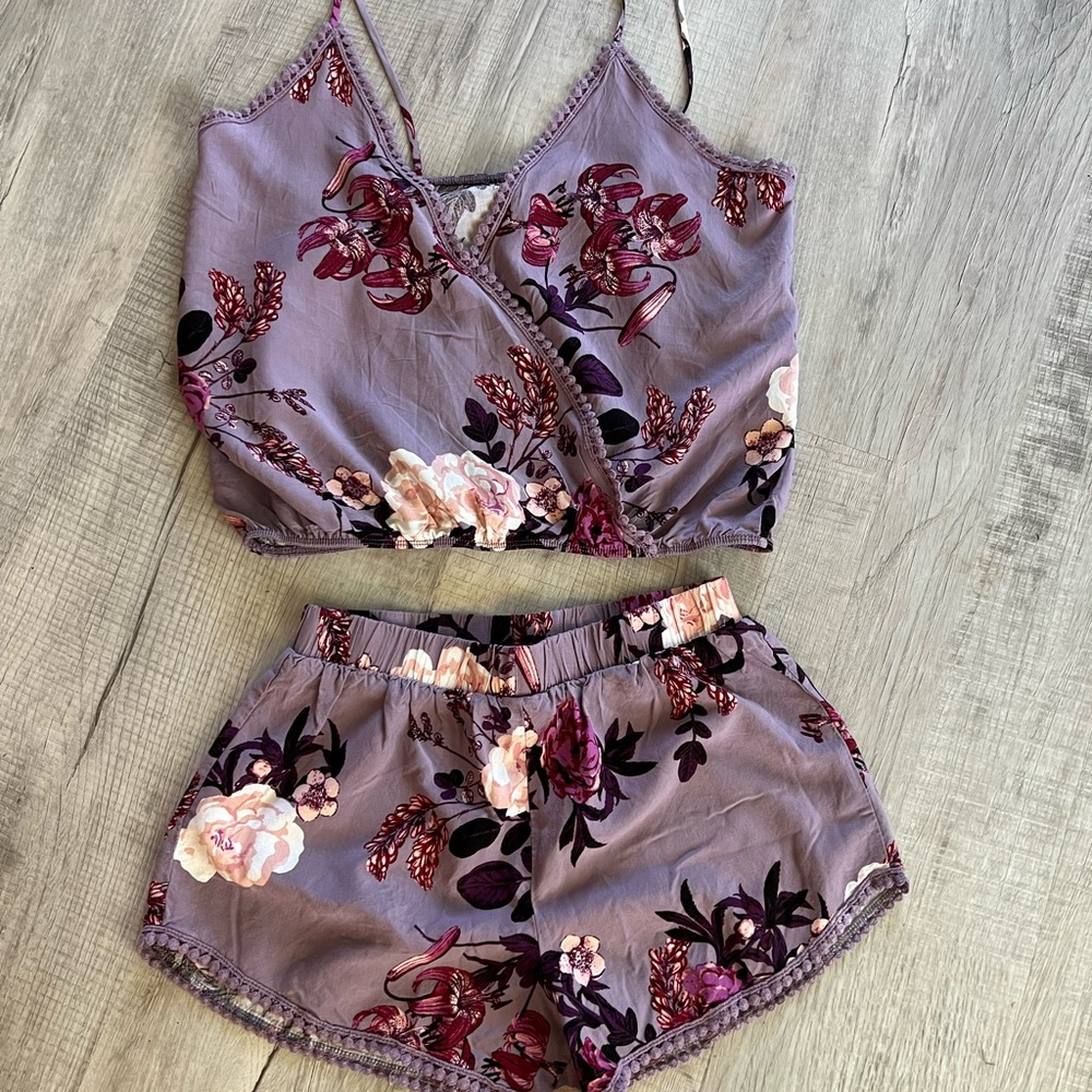 charlotte russe crop top blouse & shorts set